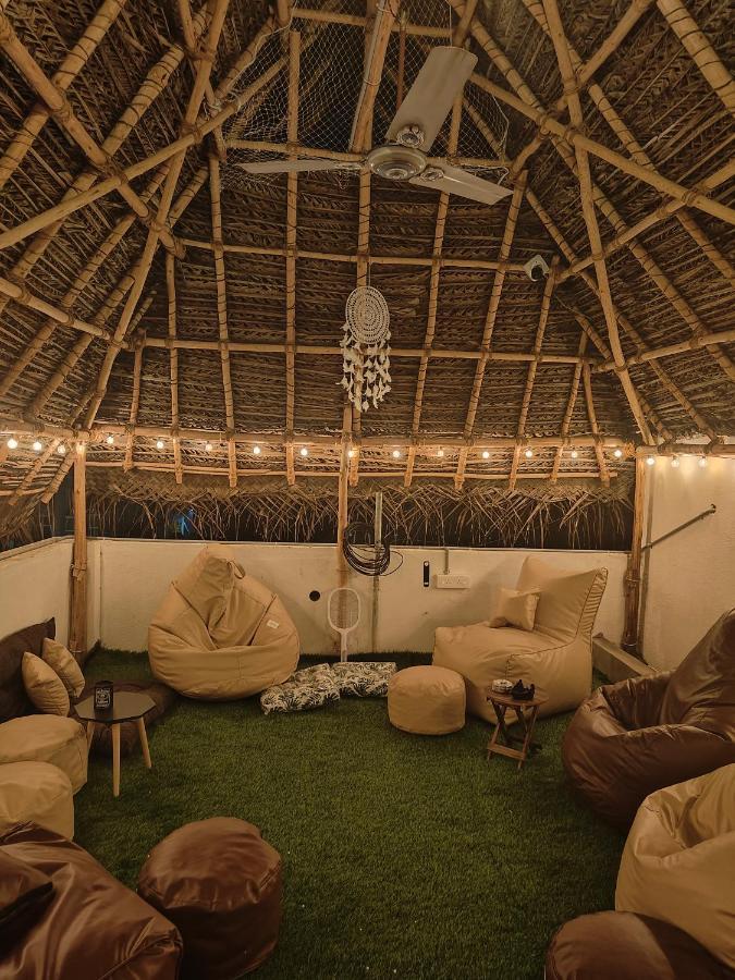 Unpack Hostel Пондичерри Экстерьер фото
