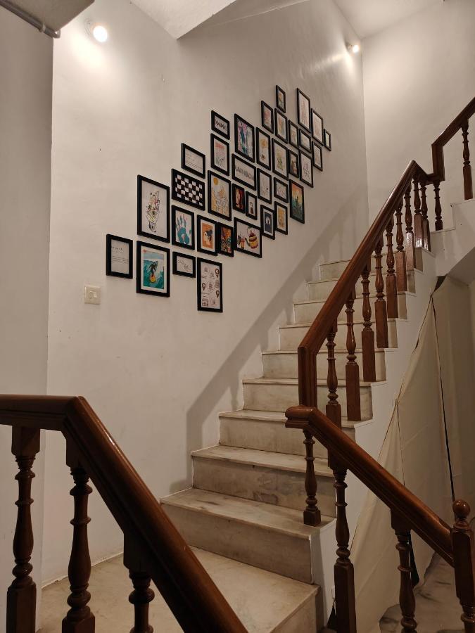 Unpack Hostel Пондичерри Экстерьер фото