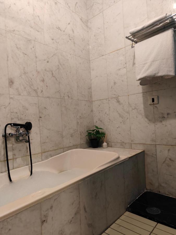 Unpack Hostel Пондичерри Экстерьер фото